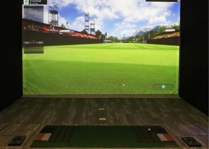 Golfzon display showing a golf course.